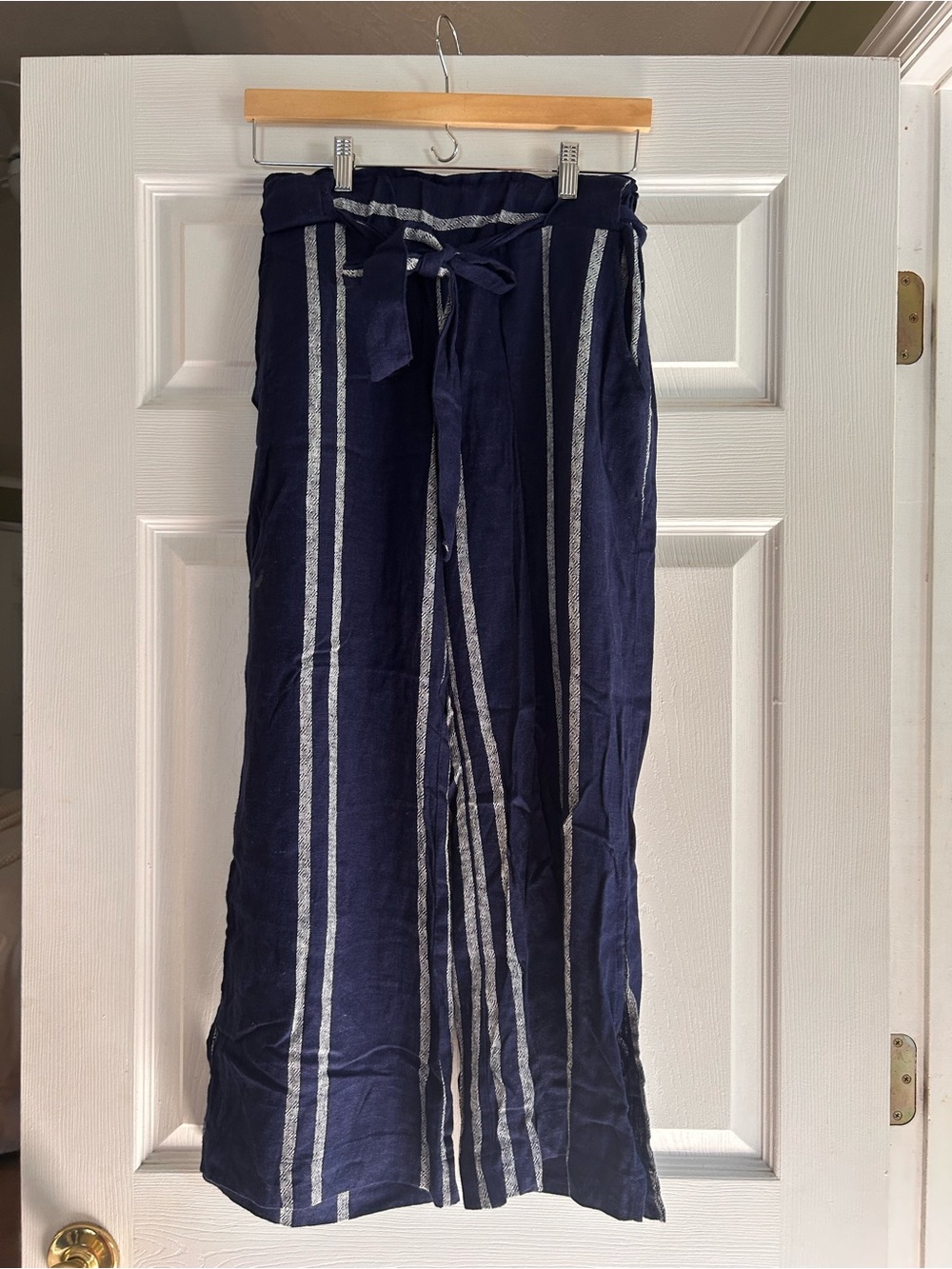 Indigo Rein Navy Blue & White Striped Cropped Wide-Leg Pants
